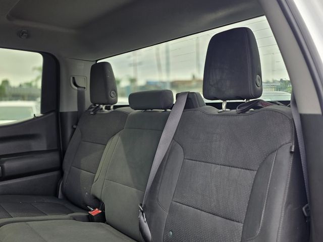 2021 Chevrolet Silverado 1500 2WD Crew Cab 147" Custom - 22981146 - 16