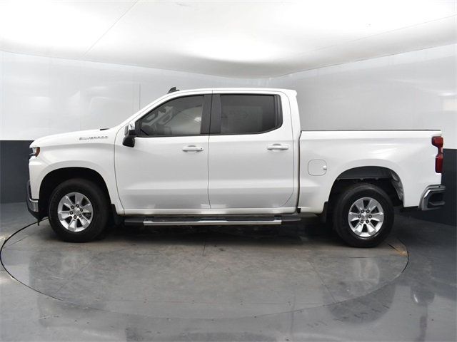 2021 Chevrolet Silverado 1500 LT photo 2