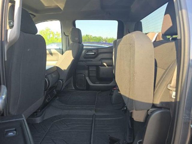 2021 Chevrolet Silverado 1500 4WD Crew Cab 147" Custom - 23036224 - 6