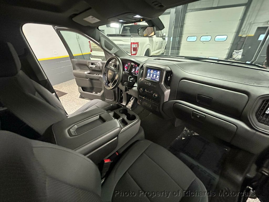 2021 Chevrolet Silverado 1500 4WD Crew Cab 147" Custom - 22284181 - 21