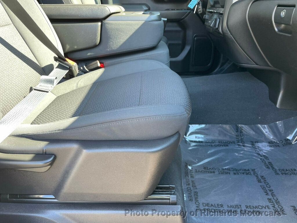 2021 Chevrolet Silverado 1500 4WD Crew Cab 147" Custom - 23009717 - 21