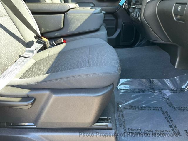 2021 Chevrolet Silverado 1500 4WD Crew Cab 147" Custom - 23009717 - 21