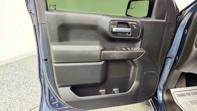 2021 Chevrolet Silverado 1500 4WD Crew Cab 147'' Custom - 23019092 - 9