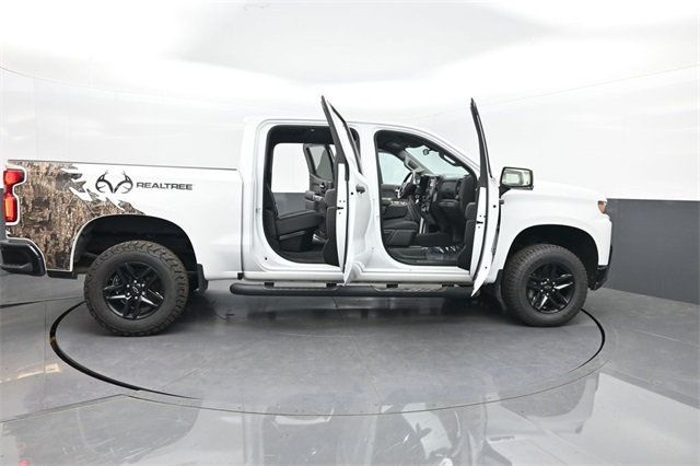 2021 Chevrolet Silverado 1500 4WD Crew Cab 147" Custom Trail Boss - 22886224 - 28