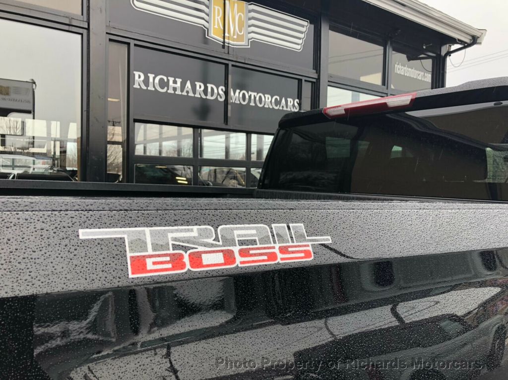 2021 Chevrolet Silverado 1500 4WD Crew Cab 147" Custom Trail Boss - 21231082 - 4