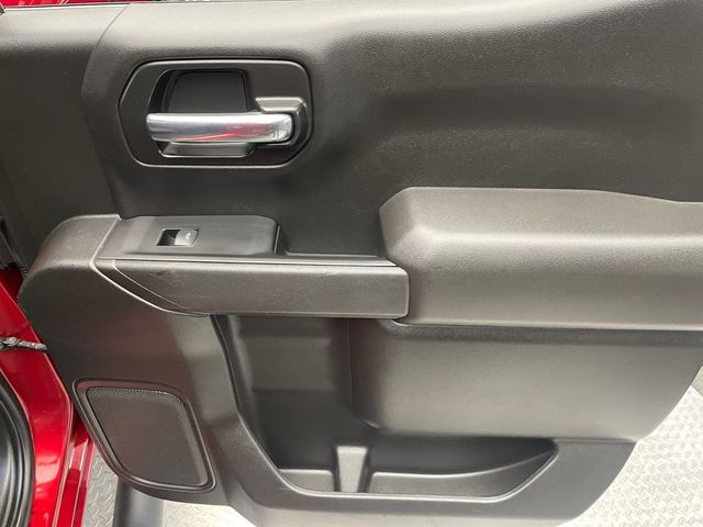 2021 Chevrolet Silverado 1500 4WD Crew Cab 147" Custom Trail Boss - 22968502 - 30