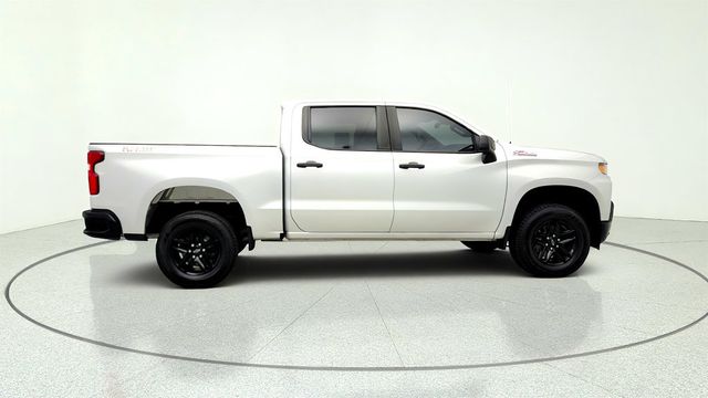 2021 Chevrolet Silverado 1500 4WD Crew Cab 147'' Custom Trail Boss w/ 5.3L V8 Engine - 23032167 - 3