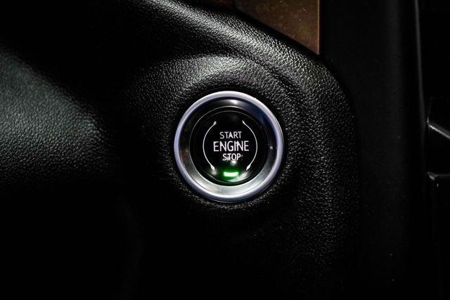 2021 Chevrolet Silverado 1500 4WD Crew Cab 147" High Country - 23073053 - 22