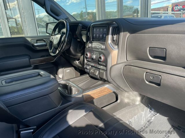2021 Chevrolet Silverado 1500 4WD Crew Cab 147" High Country - 23092874 - 19