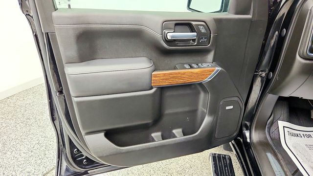 2021 Chevrolet Silverado 1500 4WD Crew Cab 147'' High Country w/ Deluxe Pkg & Technology Pkg - 23097907 - 10