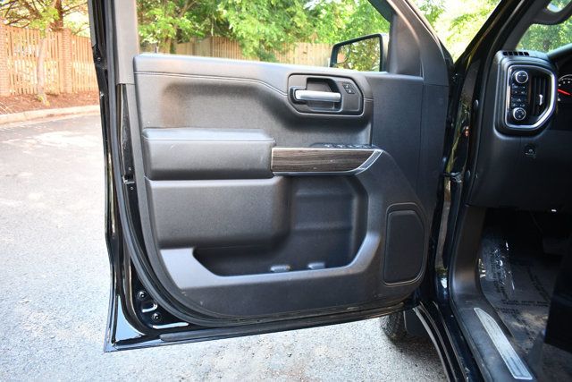 2021 Chevrolet Silverado 1500 4WD Crew Cab 147" LT - 23036240 - 11