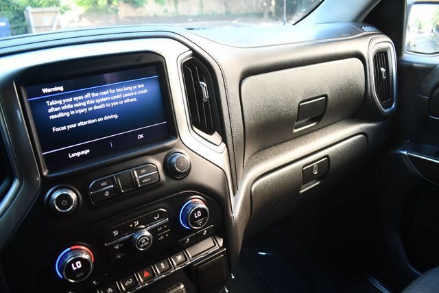 2021 Chevrolet Silverado 1500 4WD Crew Cab 147" LT - 23036240 - 17