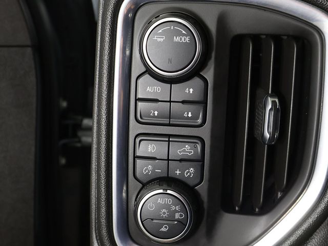 2021 Chevrolet Silverado 1500 4WD Crew Cab 147" LT Trail Boss - 23093894 - 39