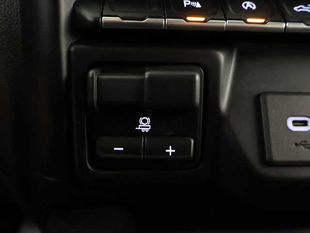 2021 Chevrolet Silverado 1500 4WD Crew Cab 147" LT Trail Boss - 23093894 - 46