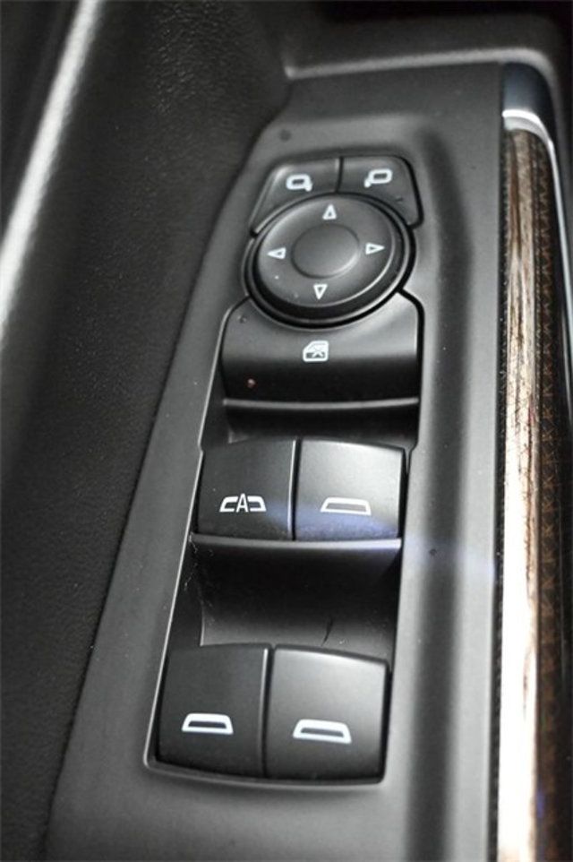 2021 Chevrolet Silverado 1500 4WD Crew Cab 147" LT Trail Boss - 22904479 - 28