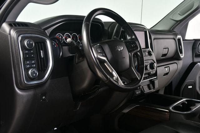 2021 Chevrolet Silverado 1500 4WD Crew Cab 147" LT Trail Boss - 22967891 - 24