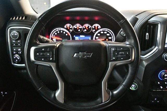 2021 Chevrolet Silverado 1500 4WD Crew Cab 147" LT Trail Boss - 22967891 - 42