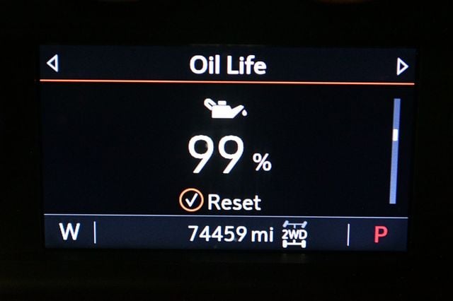 2021 Chevrolet Silverado 1500 4WD Crew Cab 147" LT Trail Boss - 22967891 - 50