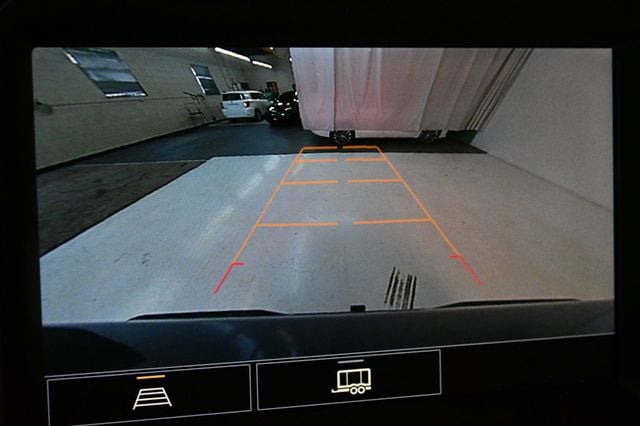 2021 Chevrolet Silverado 1500 4WD Crew Cab 147" LT Trail Boss - 22967891 - 65