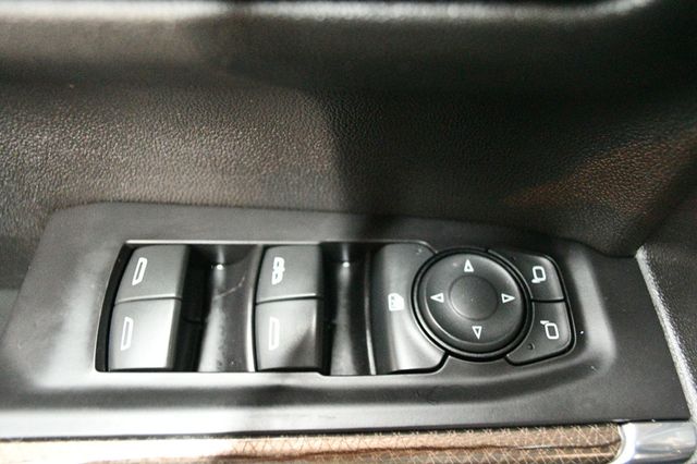 2021 Chevrolet Silverado 1500 4WD Crew Cab 147" LT Trail Boss - 22967891 - 68