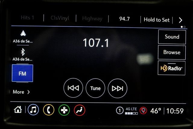 2021 Chevrolet Silverado 1500 4WD Crew Cab 147" LTZ - 22942219 - 27