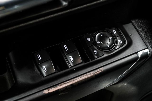 2021 Chevrolet Silverado 1500 4WD Crew Cab 147" LTZ - 22942219 - 44