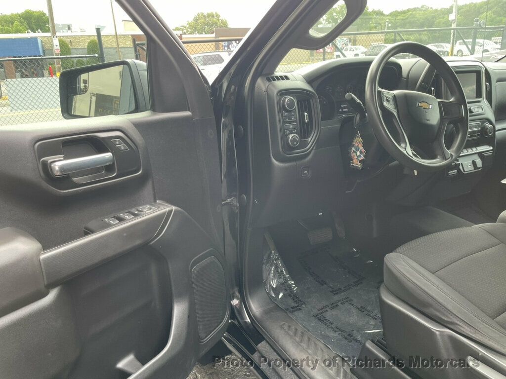 2021 Chevrolet Silverado 1500 4WD Crew Cab 157" Custom - 23036165 - 8