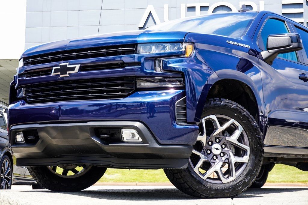 2021 Chevrolet Silverado 1500 RST photo 2