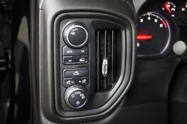 2021 Chevrolet Silverado 1500 4WD Crew Cab 157" Work Truck - 22898846 - 30