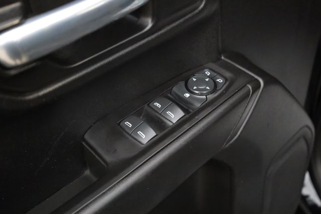 2021 Chevrolet Silverado 1500 4WD Crew Cab 157" Work Truck - 22898846 - 31