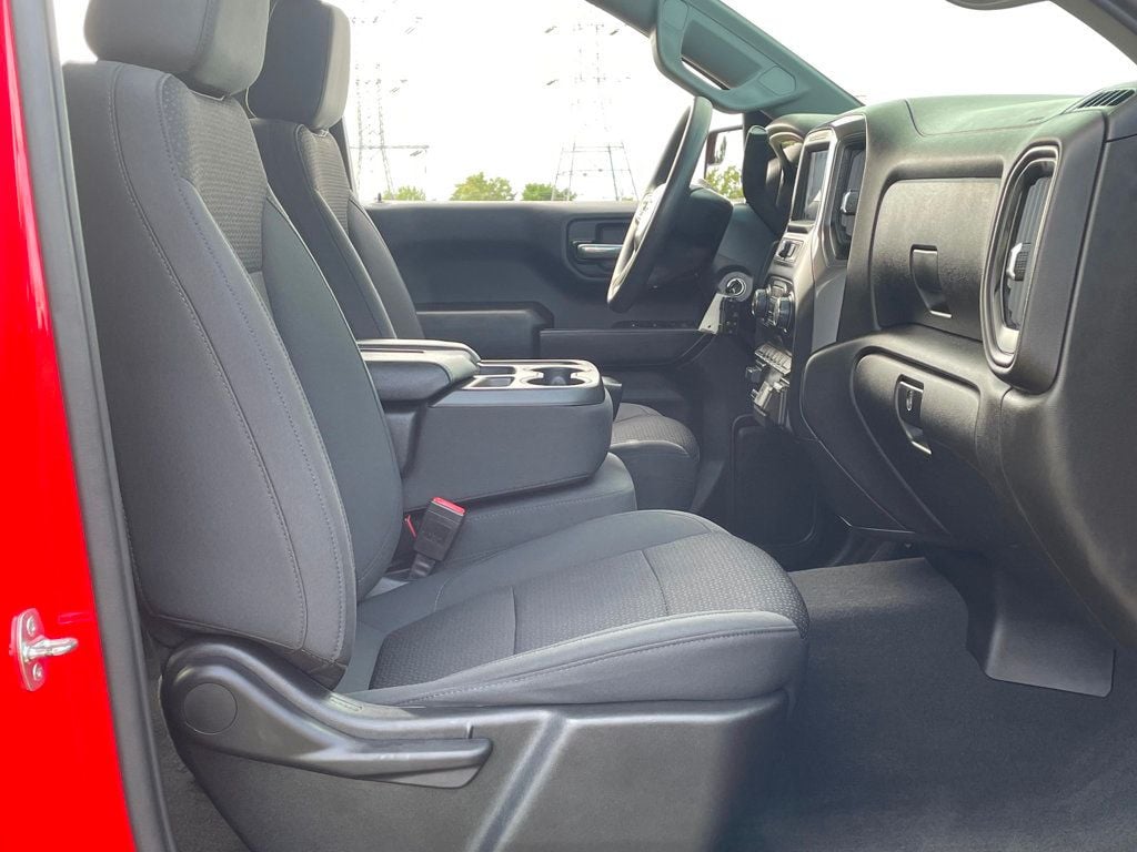 2021 Chevrolet Silverado 1500 Custom photo 27