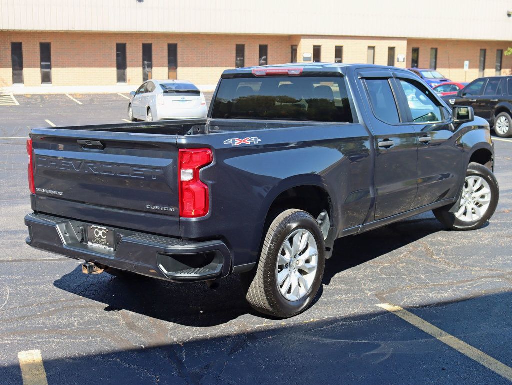 2021 Chevrolet Silverado 1500 Custom photo 3