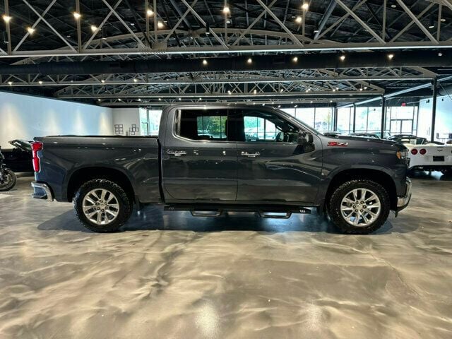 2021 Chevrolet Silverado 1500 4WD/LTZ/PremiumPkg/6.2V8/MoonRoof/Z71Pkg/NAV/AppleCarplay - 22660934 - 5