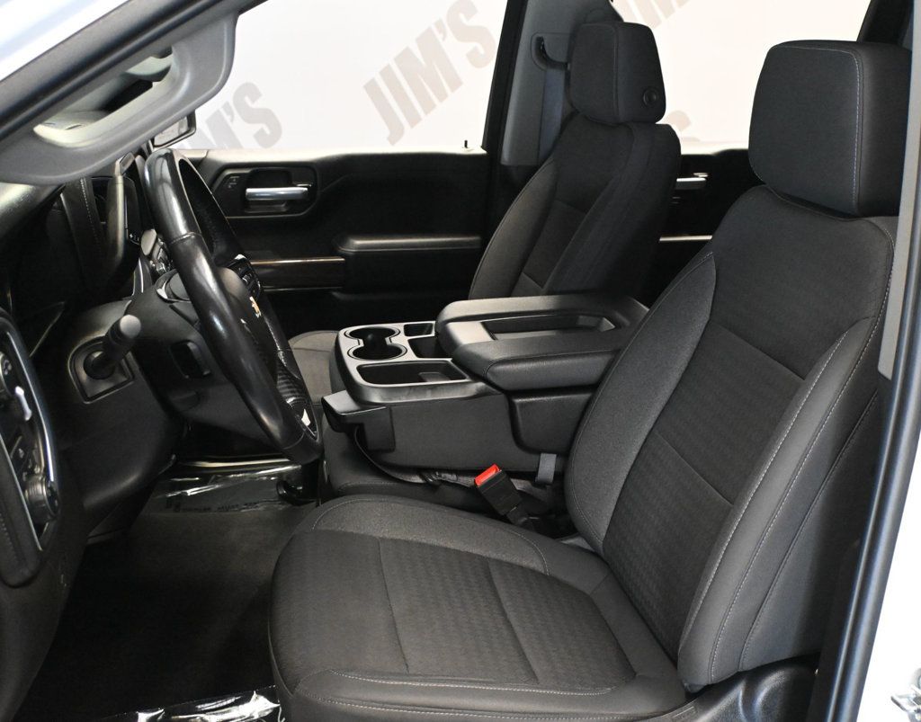 Chevrolet Silverado photo 15
