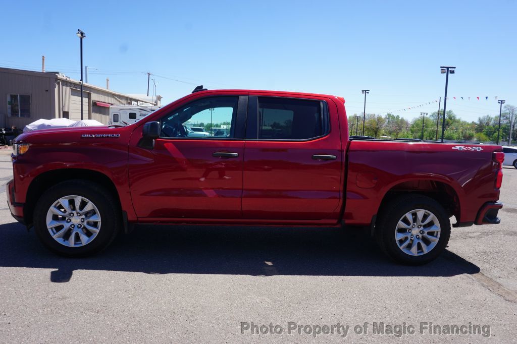 2021 Chevrolet Silverado 1500 CUSTOM - 23011371 - 3