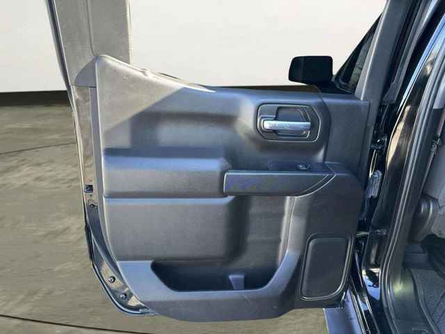 2021 Chevrolet Silverado 1500 Custom 4x4 4dr Crew Cab 5.8 ft. SB - 22979993 - 11