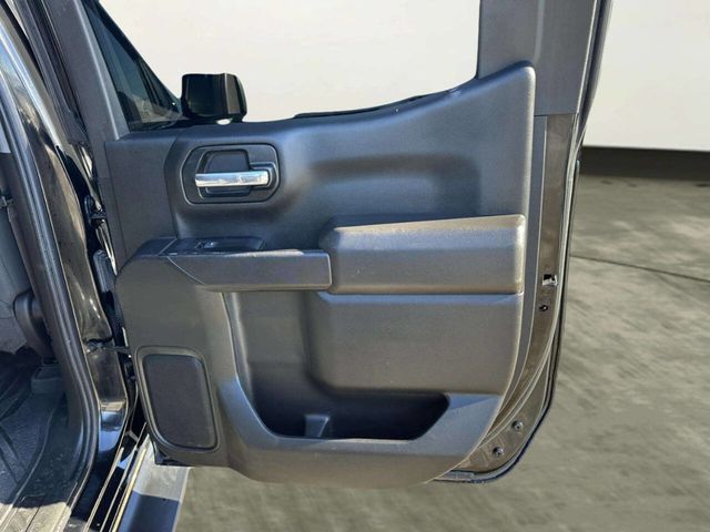 2021 Chevrolet Silverado 1500 Custom 4x4 4dr Crew Cab 5.8 ft. SB - 22979993 - 14