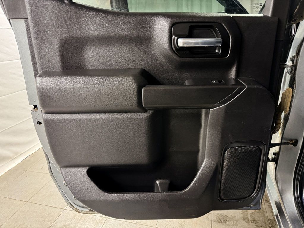 2021 Chevrolet Silverado 1500 CUSTOM CREW CAB 4X4 - 22973627 - 11