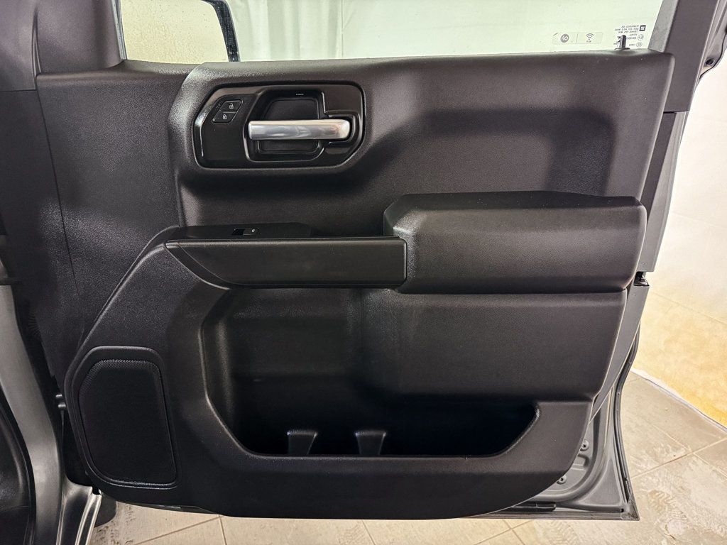 2021 Chevrolet Silverado 1500 CUSTOM CREW CAB 4X4 - 22973627 - 13