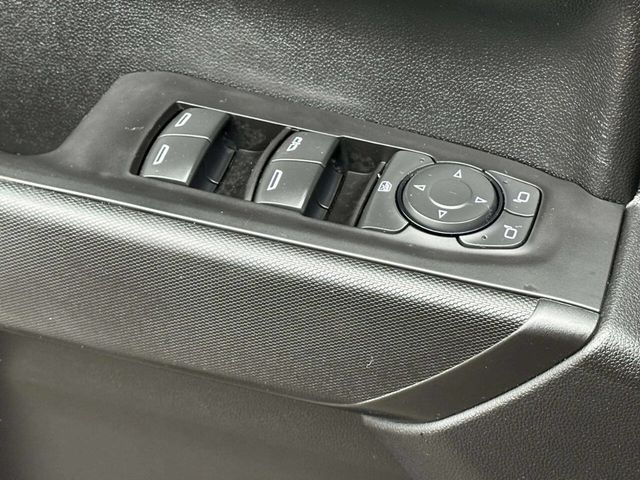 2021 Chevrolet Silverado 1500 Custom Trail Boss 4x4 4dr Crew Cab 5.8 ft. SB - 22952513 - 12