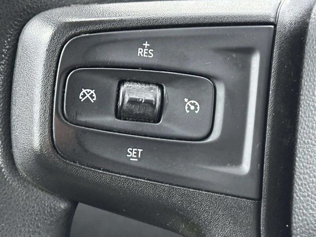 2021 Chevrolet Silverado 1500 Custom Trail Boss 4x4 4dr Crew Cab 5.8 ft. SB - 22952513 - 32