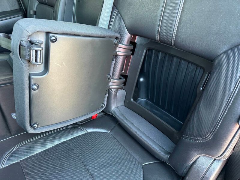 2021 Chevrolet Silverado 1500 High Country 4x4 4dr Crew Cab 6.6 ft. SB - 22927352 - 26