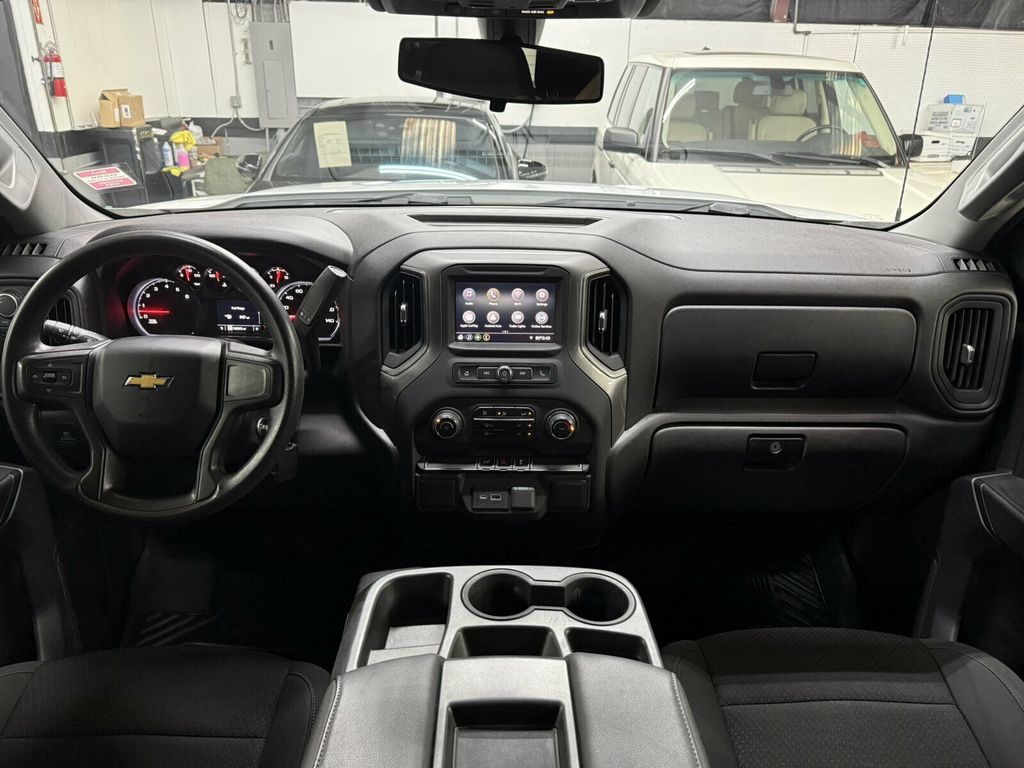 2021 Chevrolet Silverado 1500 Local Trade/4x4/Custom Pkg/Remote Engine Start/Rear Camera - 23098100 - 11