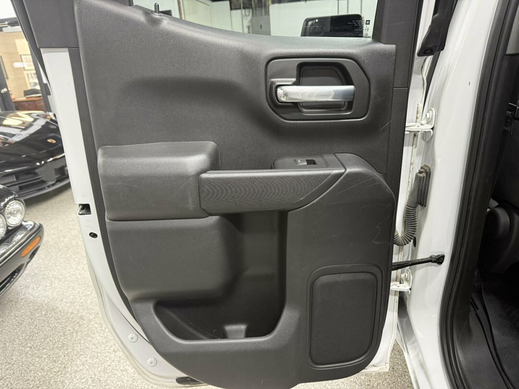 2021 Chevrolet Silverado 1500 Local Trade/4x4/Custom Pkg/Remote Engine Start/Rear Camera - 23098100 - 20