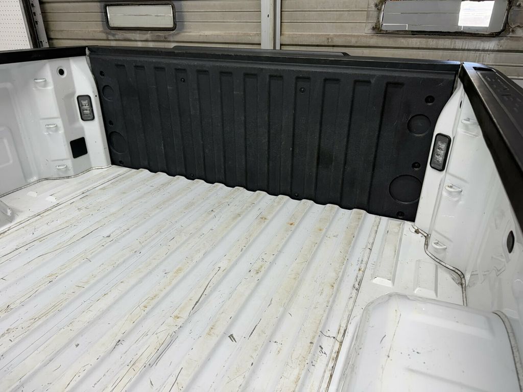 2021 Chevrolet Silverado 1500 Local Trade/4x4/Custom Pkg/Remote Engine Start/Rear Camera - 23098100 - 23