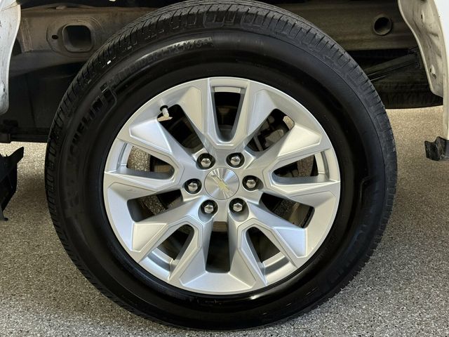 2021 Chevrolet Silverado 1500 Local Trade/4x4/Custom Pkg/Remote Engine Start/Rear Camera - 23098100 - 31
