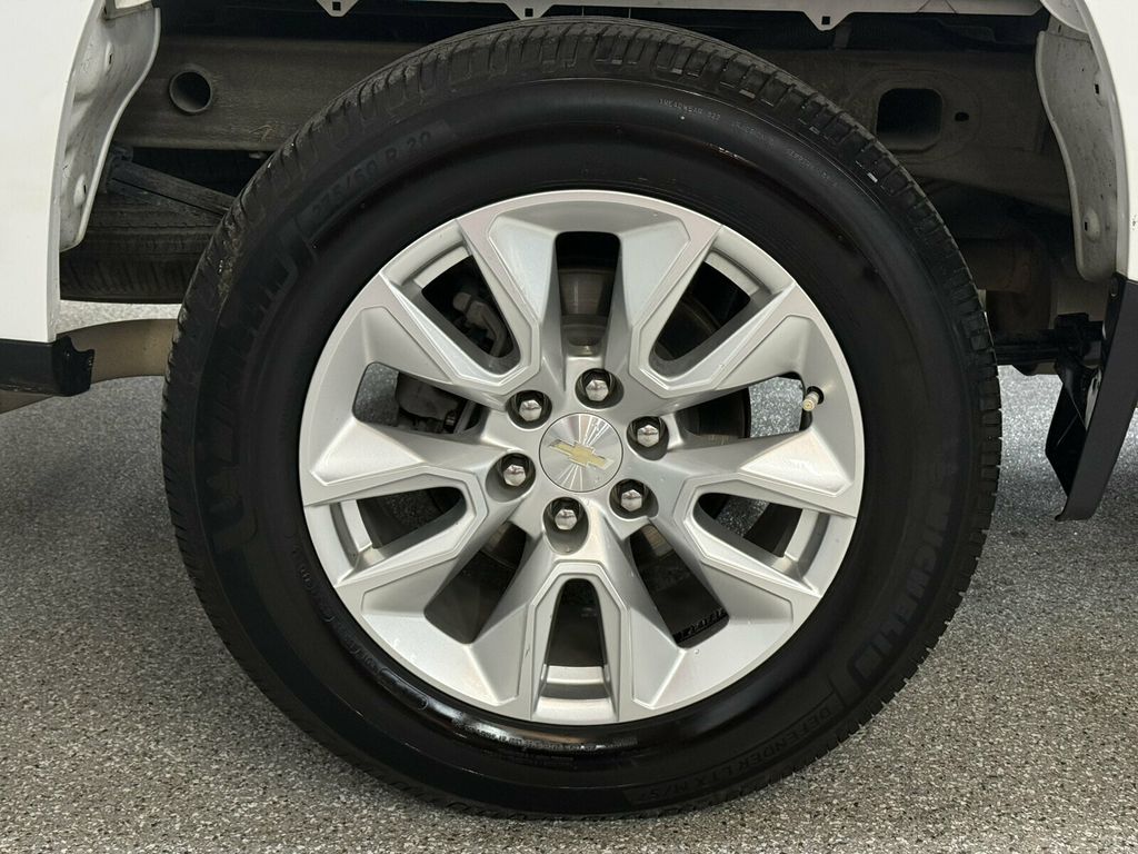 2021 Chevrolet Silverado 1500 Local Trade/4x4/Custom Pkg/Remote Engine Start/Rear Camera - 23098100 - 32