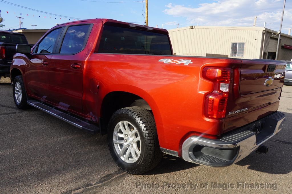 2021 Chevrolet Silverado 1500 LT - 23060867 - 4