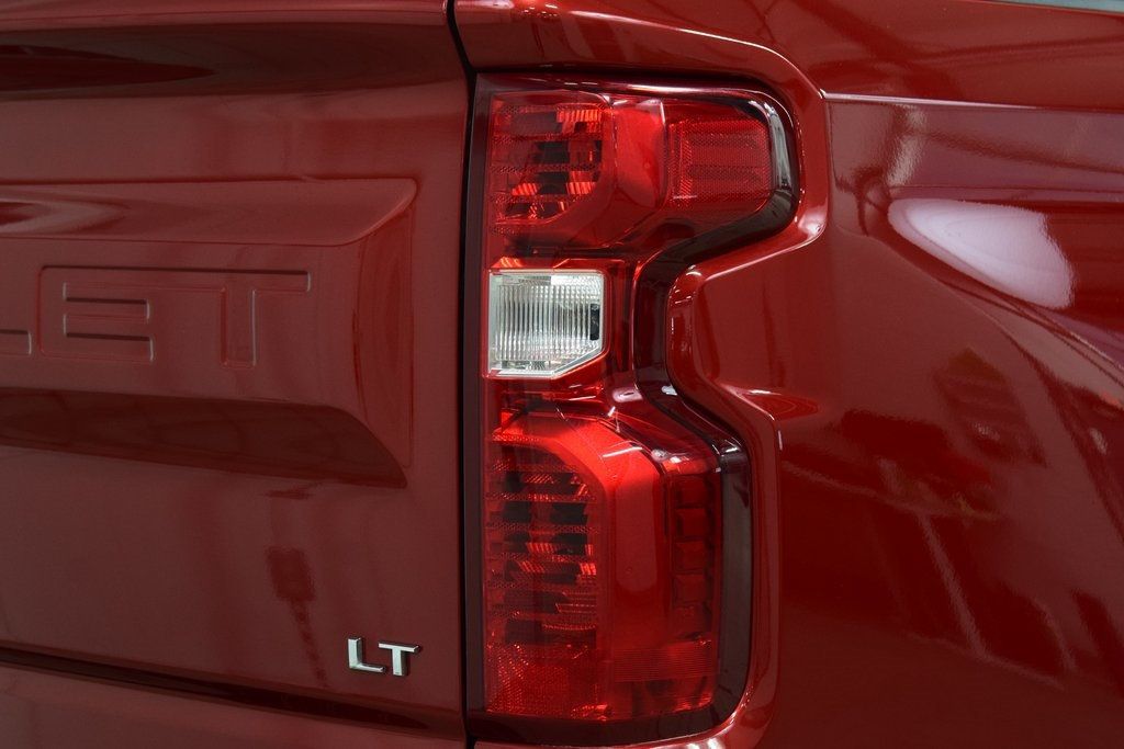 2021 Chevrolet Silverado 1500 LT - 22981936 - 17