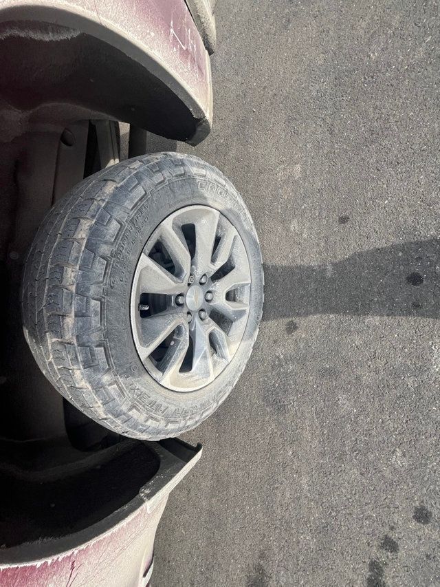 2021 Chevrolet Silverado 1500 LT - 22981936 - 17